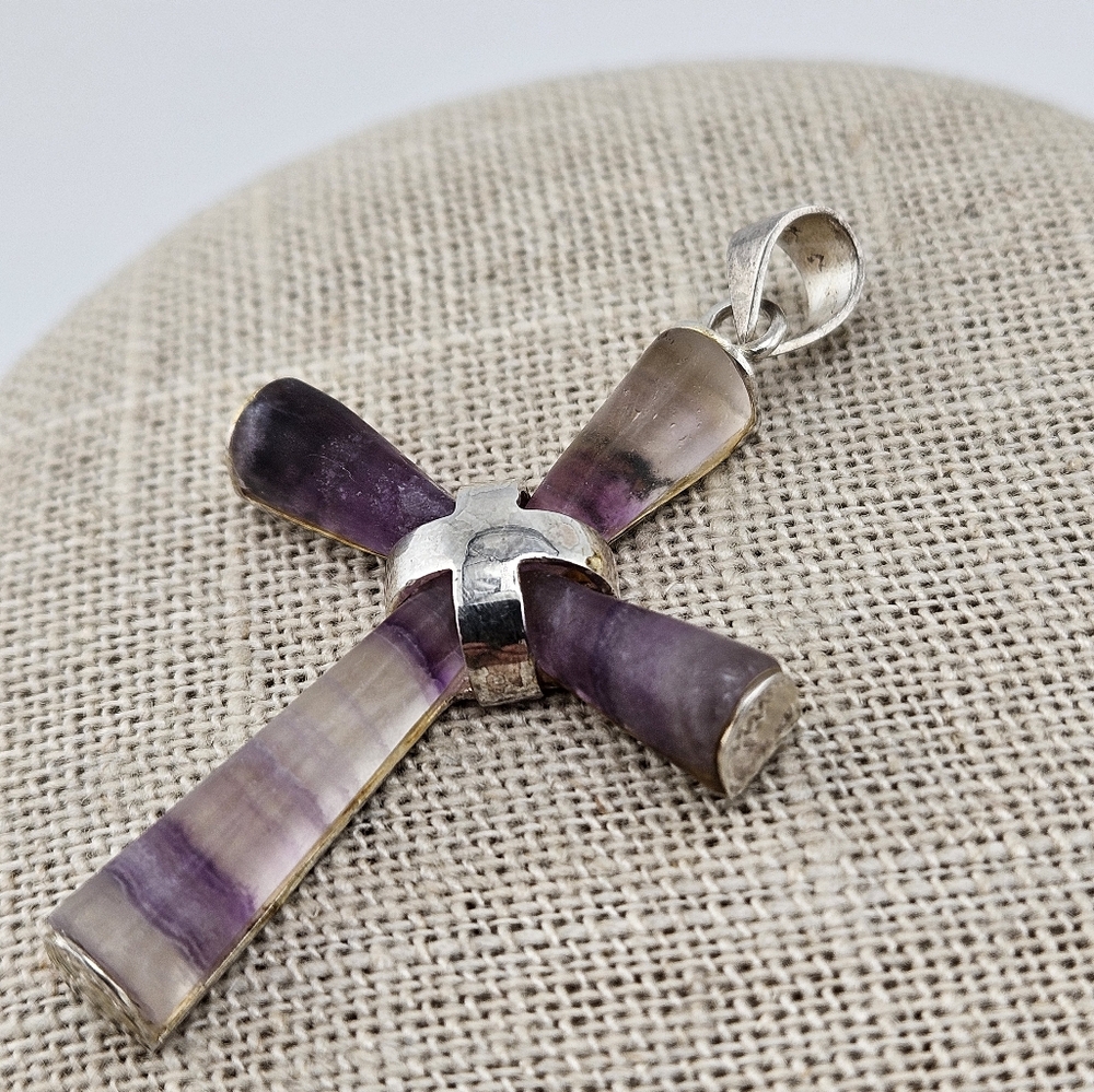 CROSS PENDANT Unmarked Sterling Silver with Amethyst trim ESTATE purchase